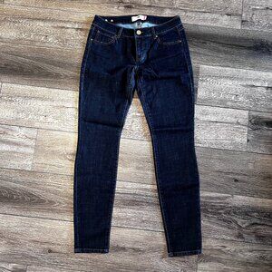 NWOT New Cabi Women's Skinny Jeans - Size 6